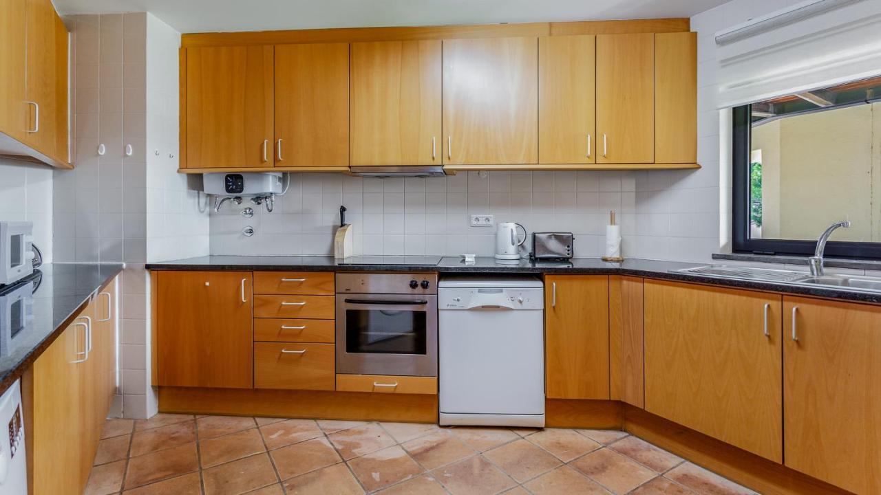 Wonderful Flat W/ Big Patio By Lovelystay Lagos Ngoại thất bức ảnh